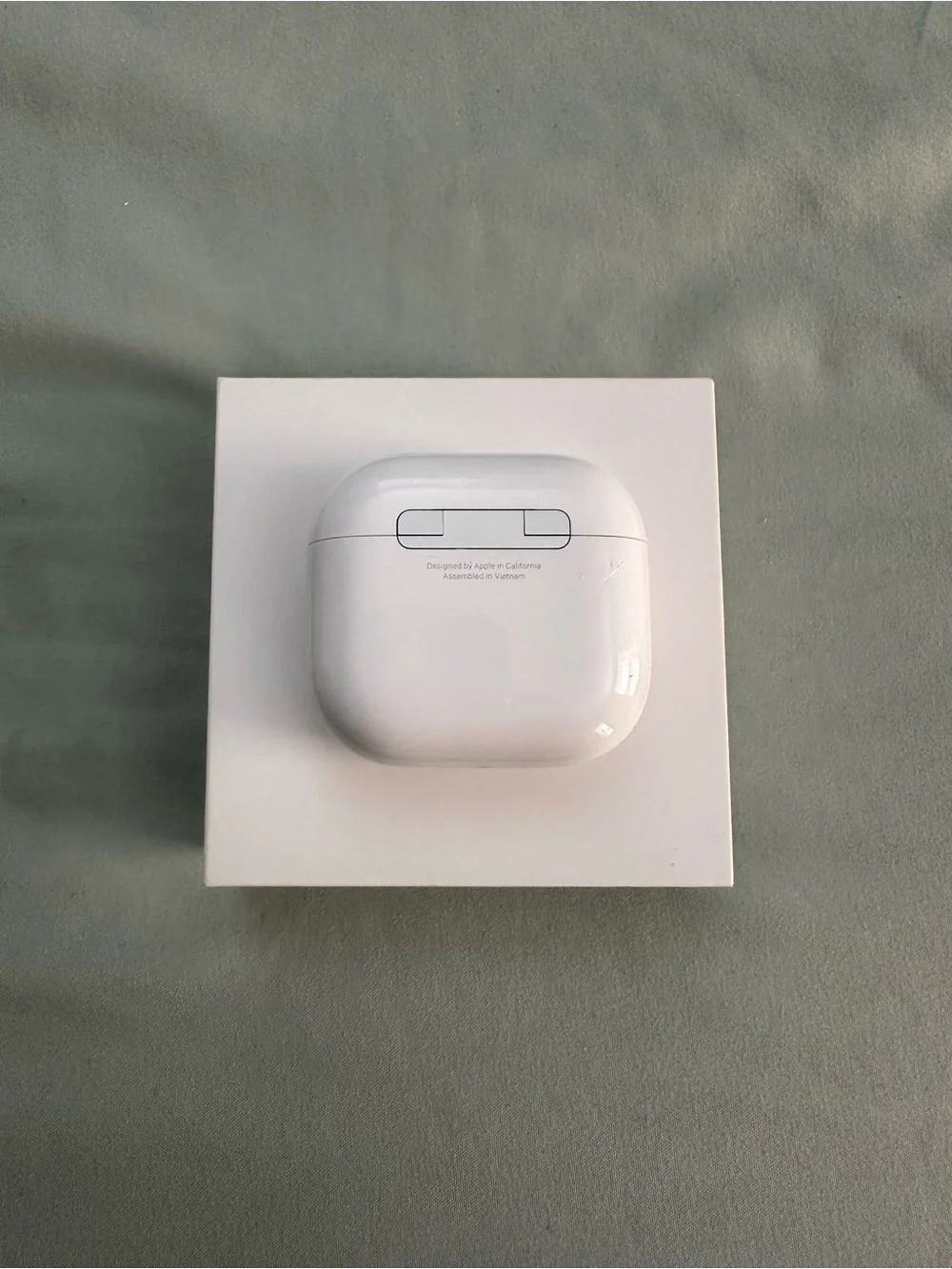Apple AirPods 4 Wireless Earbuds with Charging Case